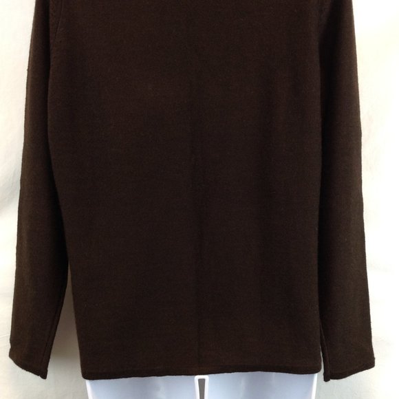 TABI Simply Classic Floral Embroidered Sweater. - Picture 7 of 10